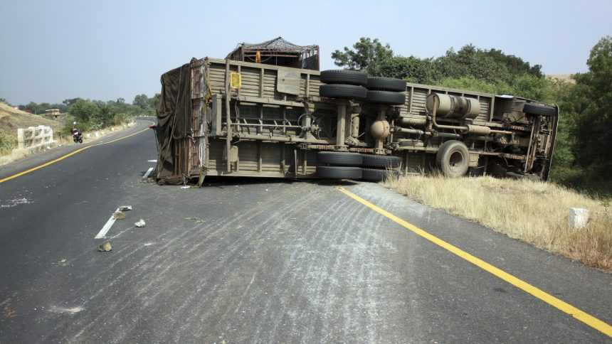 18-Wheeler Accident on The Freeway 